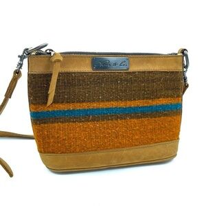 Nena & Co. Tan Leather Shoulder Crossbody Bag